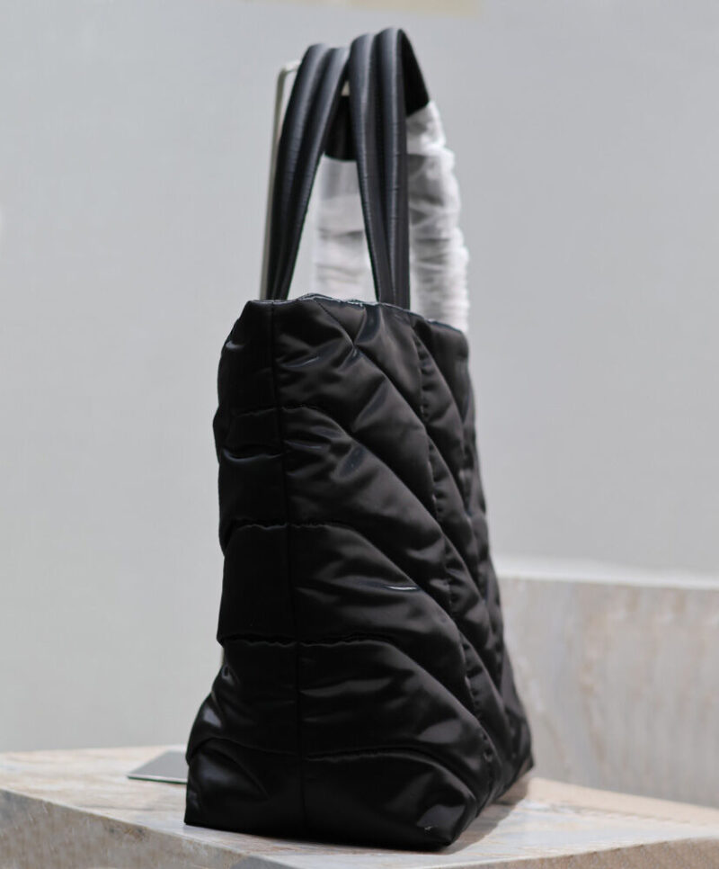 Saint Laurent Puffer Tote In Econyl Black